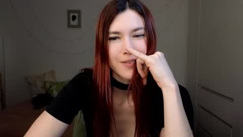 Snapshot of alicianoveli chatting on 02.27.26 alicianoveli online show from 02.27.26