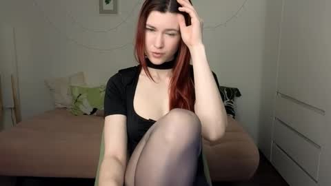 Snapshot of alicianoveli chatting on 02.28.26 alicianoveli online show from 02.28.26