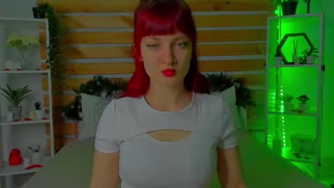 Snapshot of aliciawiliss chatting on 01.13.26 aliciawiliss online show from 01.13.26