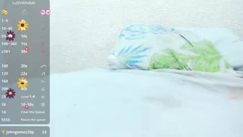 Snapshot of alicie_green chatting on 03.05.25 im tutti online show from 03.05.25