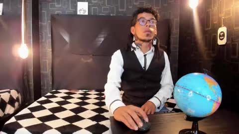 AlienHigh  FlashNigga online show from 10.04.25