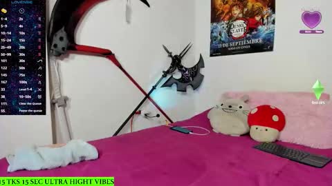 Snapshot of alien_universe chatting on 11.08.25 Aiko Independent Model online show from 11.08.25