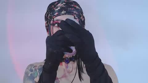     online show from 05.15.26