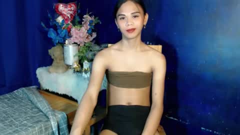 aliexagrey online show from 10.06.25