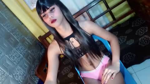 aliexagrey online show from 04.11.26