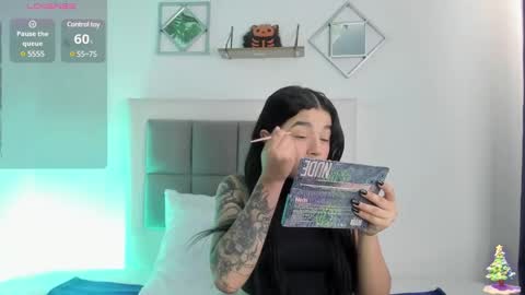 aliice_walker_ online show from 01.21.25