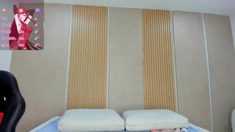 Snapshot of alika_voss chatting on 12.15.25 alika_voss online show from 12.15.25