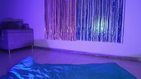 Alina  online show from 10.13.25