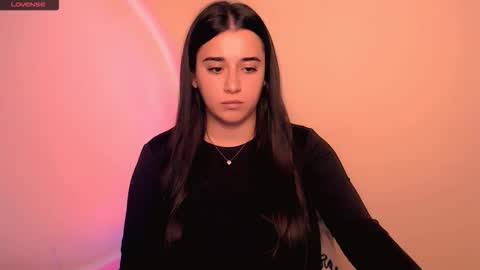 Snapshot of alinaasti_ chatting on 11.03.25 Alina online show from 11.03.25