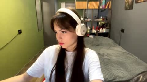 Alice online show from 10.16.25