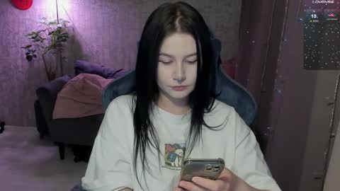 Aline Greeeen online show from 04.02.26