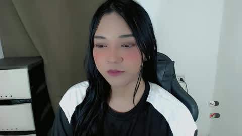 Shanti xhey online show from 02.26.26