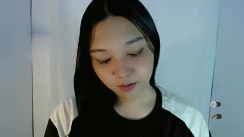 Shanti xhey online show from 04.19.26
