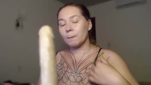 alisa_u online show from 12.22.25