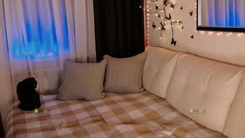 Snapshot of alisabo chatting on 02.28.26 Alice online show from 02.28.26