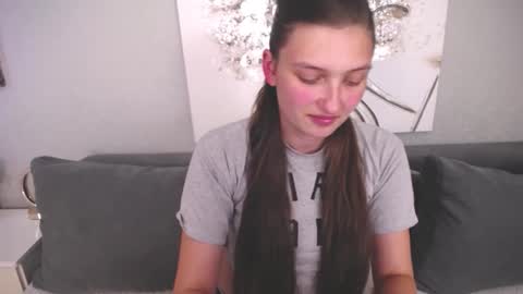 Alisa online show from 09.22.25