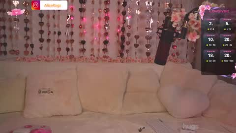 Alisarogs online show from 02.21.25