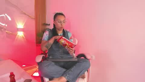   online show from 03.30.26