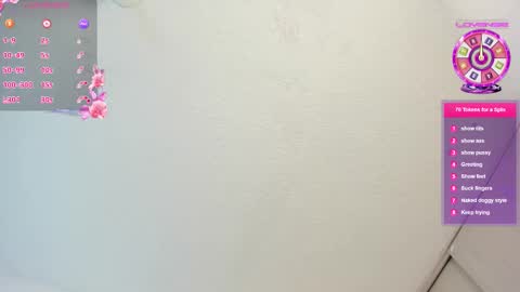 Snapshot of alishaindia chatting on 11.11.25 Alisha online show from 11.11.25