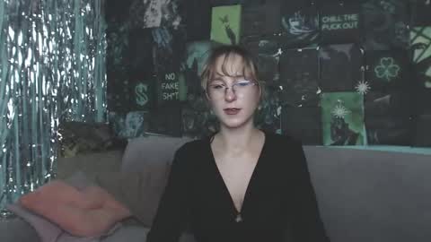 alishakelly online show from 11.01.25