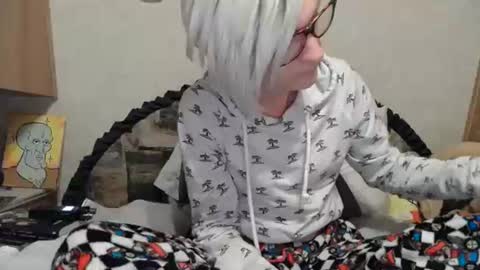 Alisha online show from 11.06.25