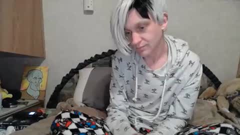 Alisha online show from 11.11.25