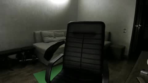 Snapshot of alishaswiss chatting on 02.10.25 AlishaSwiss online show from 02.10.25