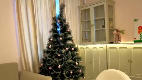 Alisia online show from 01.08.26