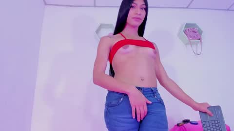 Alisia online show from 12.12.24