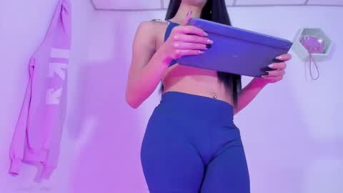 Alisia online show from 01.18.25