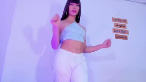 Alisia online show from 09.11.25