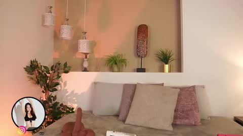 A L I S O N  online show from 09.10.25