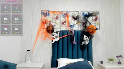 Alison online show from 10.31.25