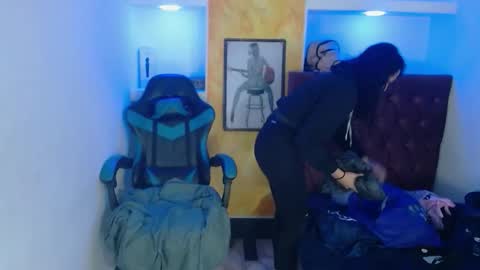 ALISON MOON online show from 09.24.25