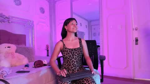 Alison Fishert online show from 01.23.25