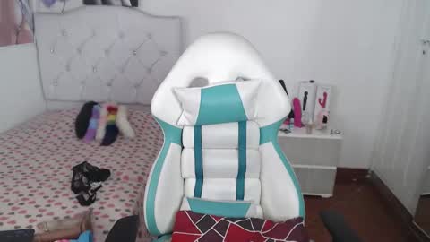 alissa_morrison online show from 11.15.25