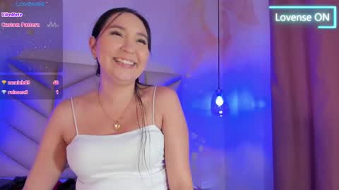 Snapshot of alissajoness chatting on 03.11.25 Alissa online show from 03.11.25