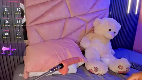 Alisse Miller online show from 03.10.25