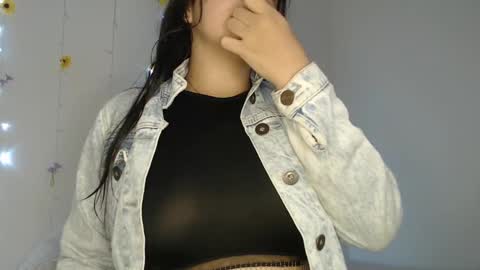 Snapshot of alisson05_m chatting on 02.24.25 Alisson online show from 02.24.25