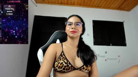 Snapshot of alisson_hoffman05 chatting on 01.03.25 Alisson hoffman05 online show from 01.03.25