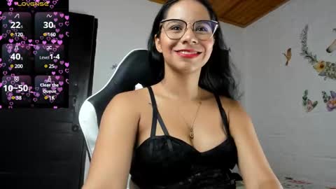 Snapshot of alisson_hoffman05 chatting on 03.02.25 Alisson hoffman05 online show from 03.02.25