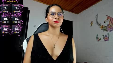 Snapshot of alisson_hoffman05 chatting on 03.12.25 Alisson hoffman05 online show from 03.12.25
