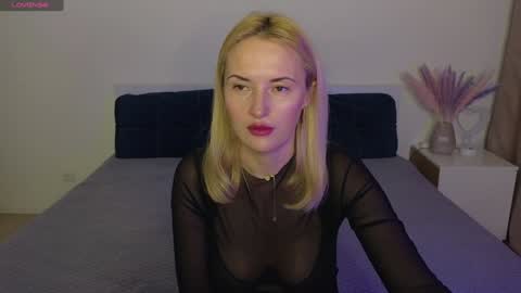 Snapshot of alisssarose chatting on 12.27.24 alisssarose online show from 12.27.24