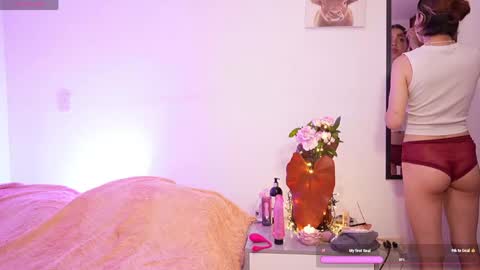 Alicia Teylor online show from 04.10.26