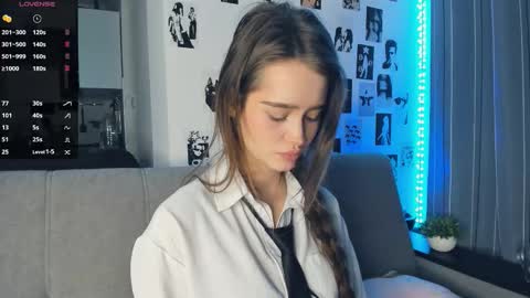 Alivia online show from 11.12.25