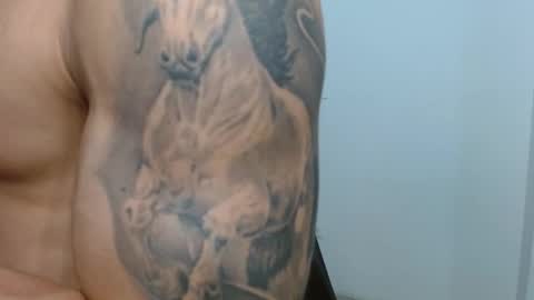 Snapshot of alixmartin1 chatting on 11.22.25 alix online show from 11.22.25