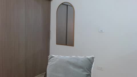 Snapshot of alixmartin1 chatting on 12.15.25 alix online show from 12.15.25