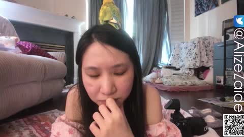 Alize Zaide online show from 11.11.25