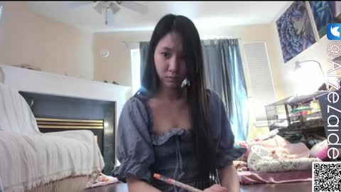 Alize Zaide online show from 04.06.26