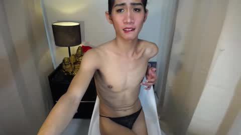 Snapshot of allday_mistress chatting on 12.29.24 trina online show from 12.29.24